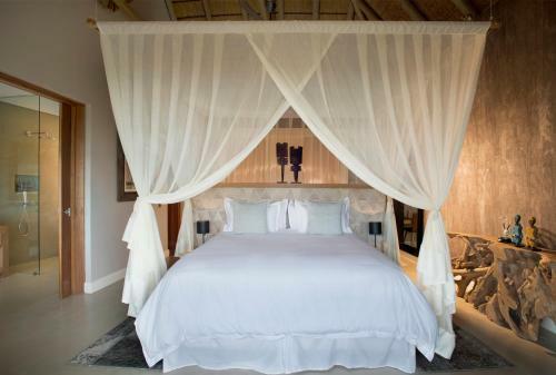 Hostal Mhondoro Safari Lodge & Villa