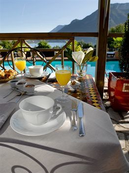 Hotel Les Tresoms Lake And Spa Resort