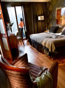 Hotel Les Tresoms Lake And Spa Resort