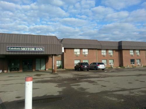 Hotel Caledonia Motor Inn