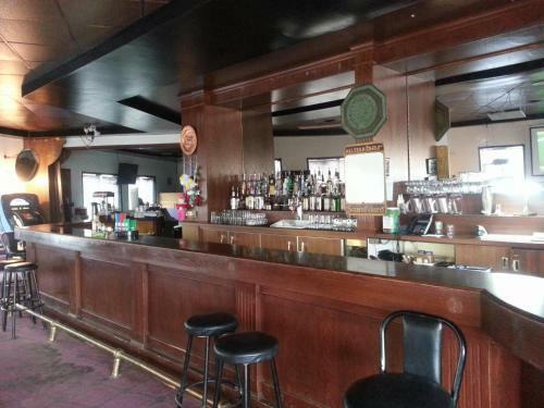 Hotel Caledonia Motor Inn