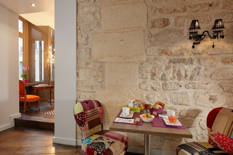 Hotel De Notre Dame
