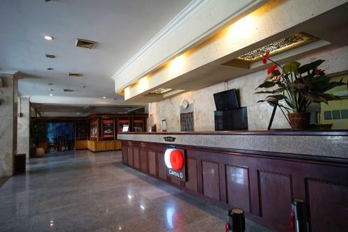 Adika Hotel Bahtera