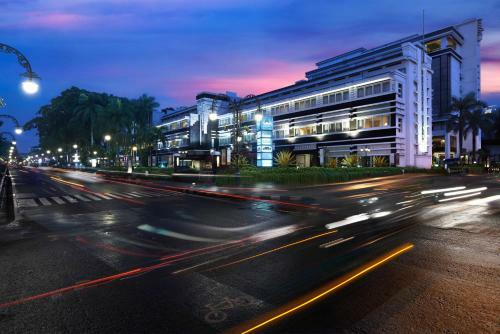 Hotel Prama Grand Preanger Bandung