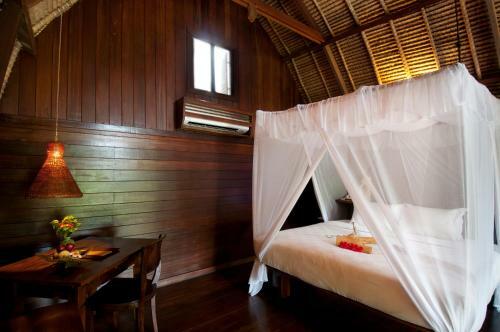 Hotel Naya Gawana Resort And Spa