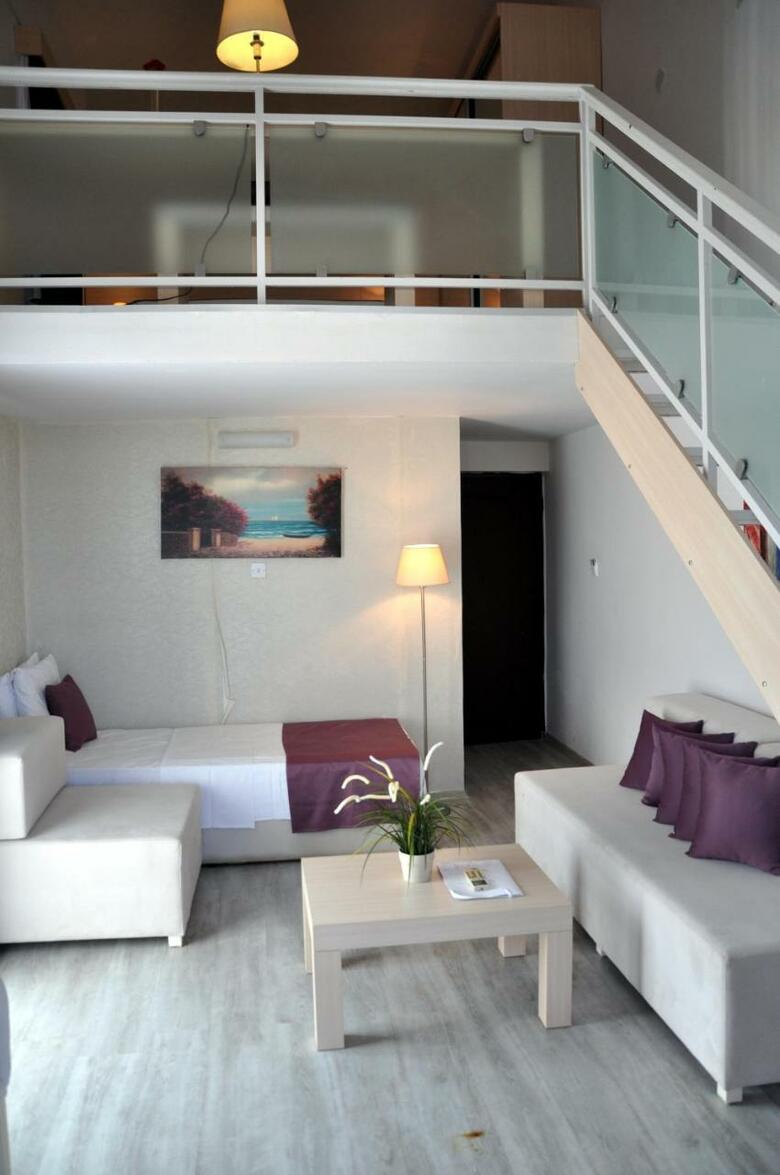Hotel Manolya
