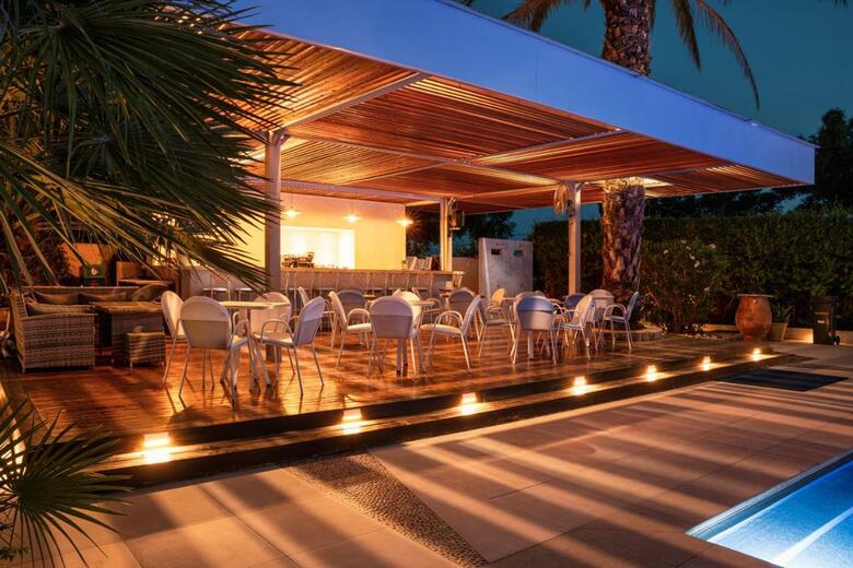 Hotel Danae