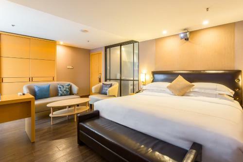 Beijing Red Hotel