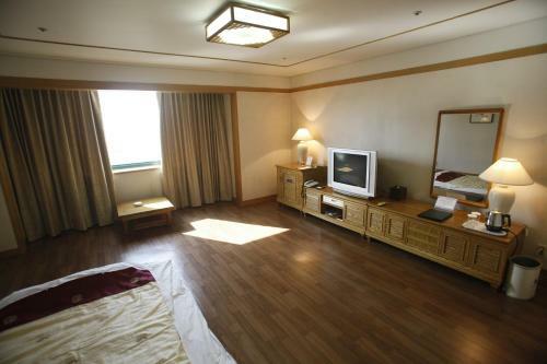 Legend Hotel