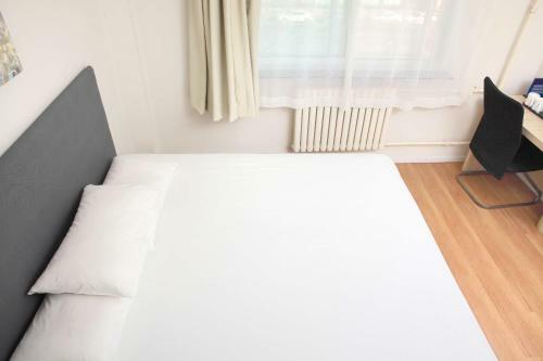 Hotel Hanting Express Beijing Sanlihe
