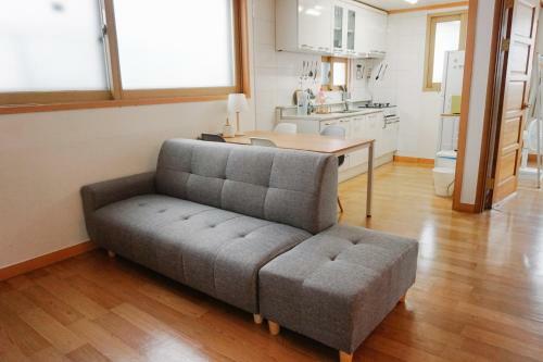 Hostal Hongdae Lailai House