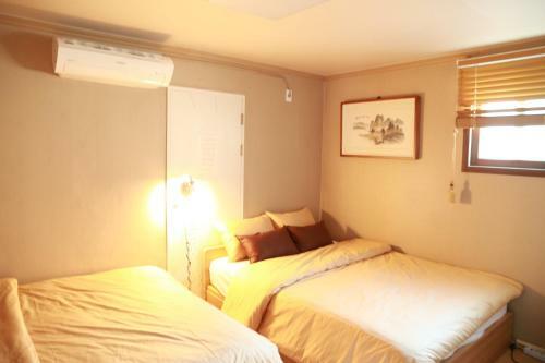 Hostal 88 Guesthouse & Cafe