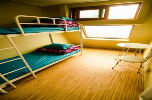 Hostal Kimchee Sinchon Guesthouse