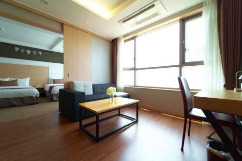 Hotel Ramada Encore East Seogwipo