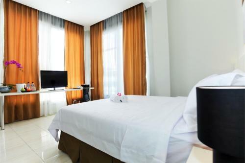Hostal Topaz Residence