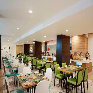 Hotel Santika Kelapa Gading