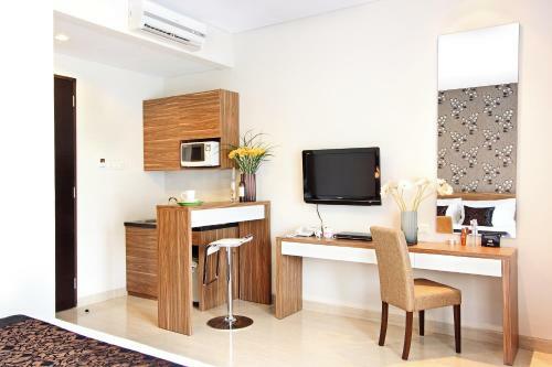 Rasuna Icon Hotel