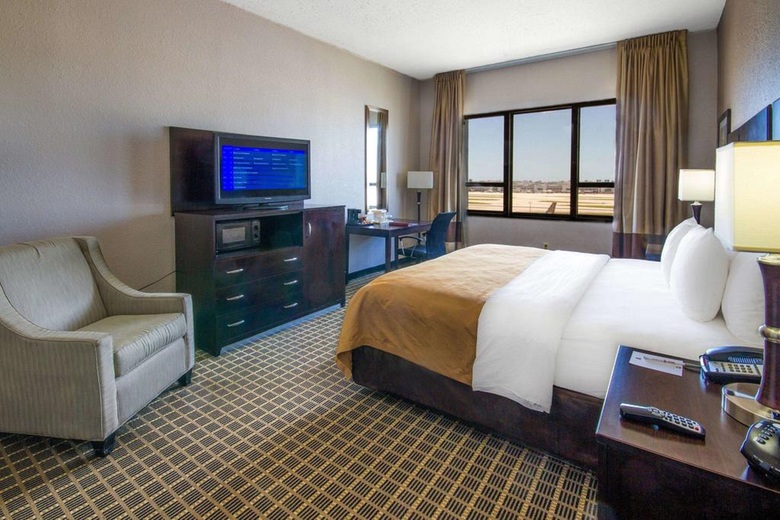 Hotel Clarion Inn & Suites Miami Airport