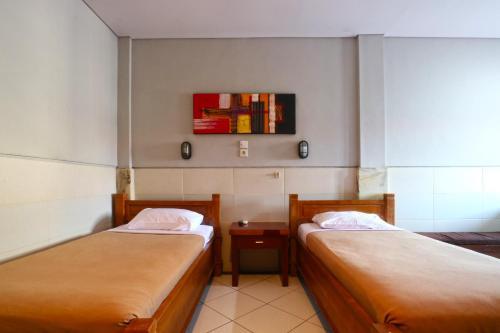 Hotel Kedin's Inn