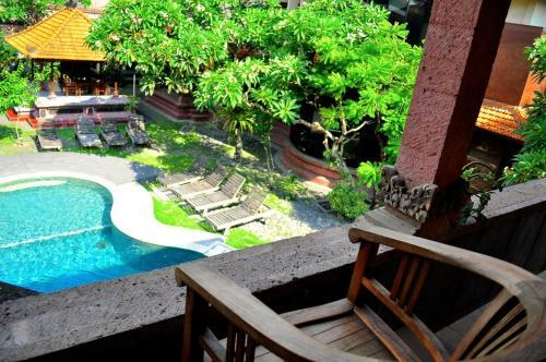Hostal Si Doi Kuta
