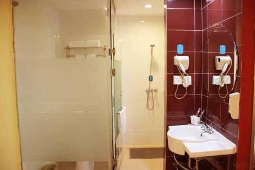 Hanting Hotel Chongqing 3rd Zhongshan Road Branch