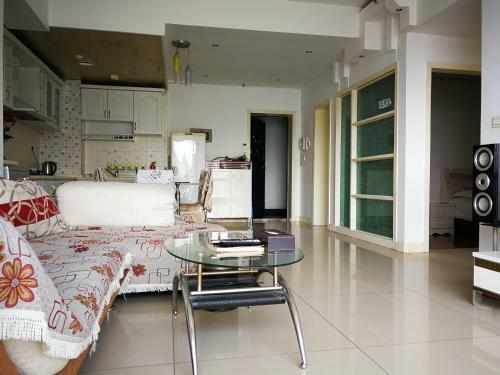 Haochi Street Apartment