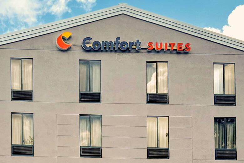 Hotel Comfort Suites