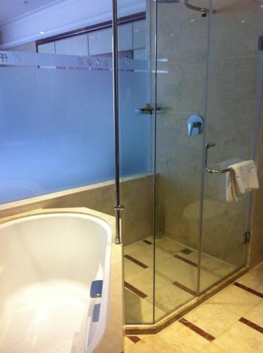 Dalian Qian Yu Hotel