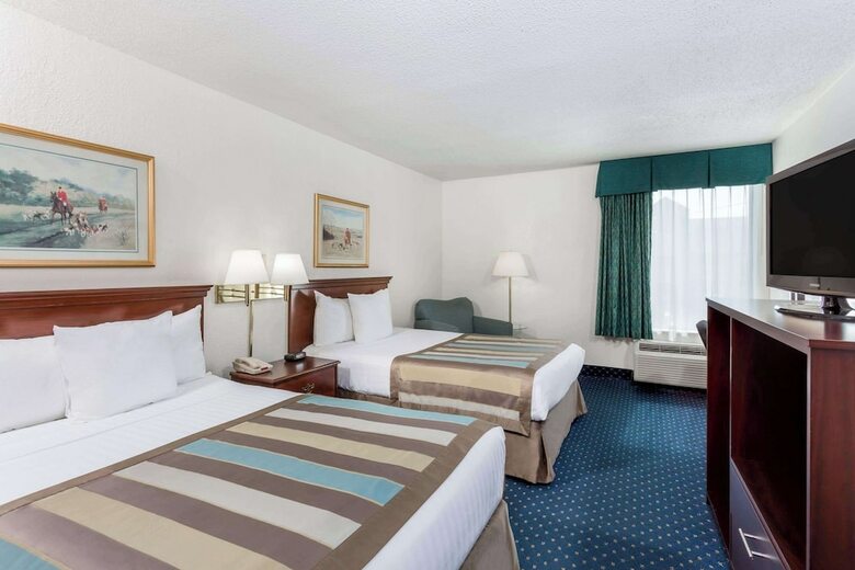 Hotel Comfort Inn