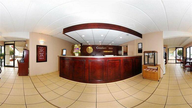 Hotel Comfort Inn