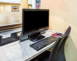 Hotel Comfort Suites