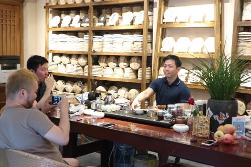 Posada He Mu Ju Inn Zhongyi Branch