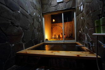 Posada Scotch Court