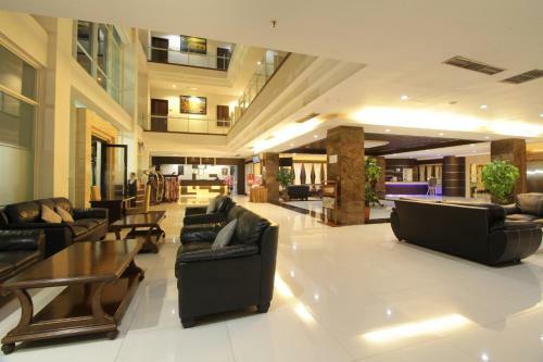 Megaland Hotel Solo