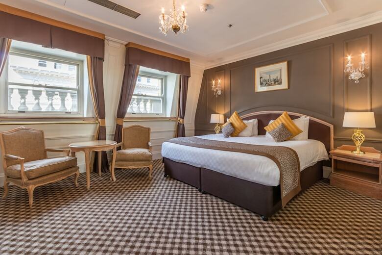 Hotel Thistle Hyde Park