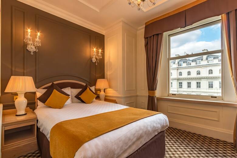 Hotel Thistle Hyde Park