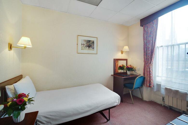 Hotel Bayswater Inn