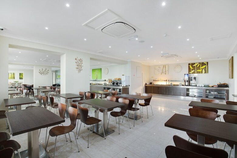 Hotel Bayswater Inn