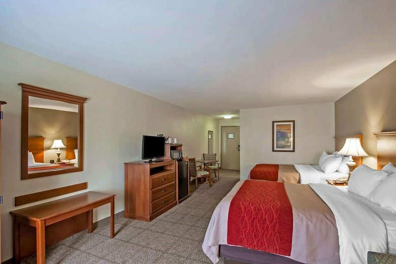 Hotel Comfort Inn & Suites
