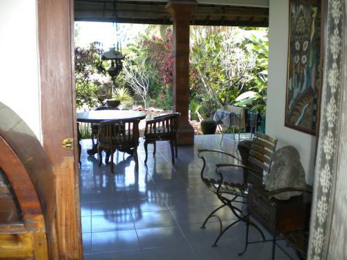 Villa Bali Breeze Bungalows