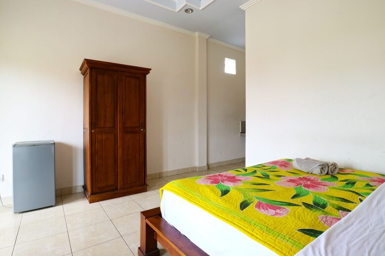 Hostal Puji Bungalow