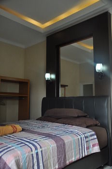 Hostal Agung Inn