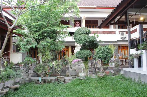 Hotel Agung And Sue Watering Hole I