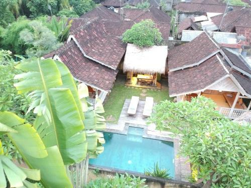Villa Rumah Tyang