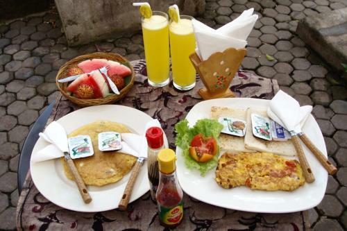 Doubleyou Home Stay