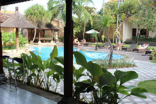 Indi Hotel