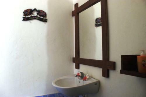 Hostal Mami Inn Menjangan