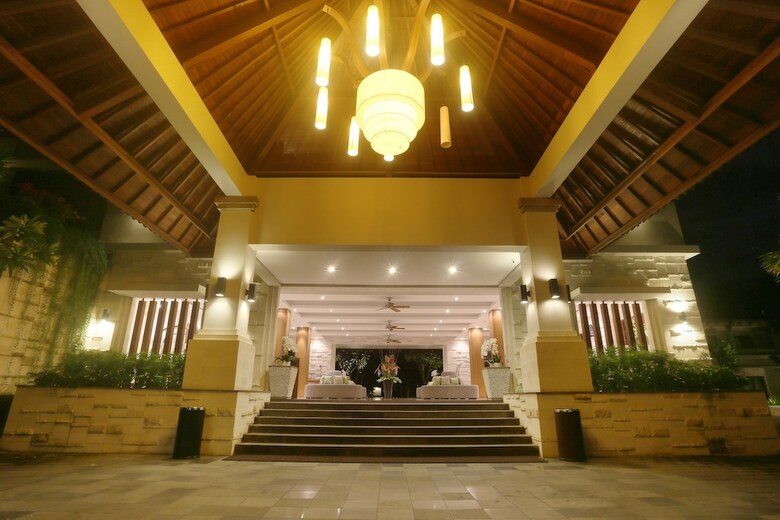 Grand Whiz Hotel Nusa Dua Bali