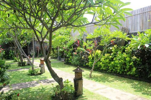 Hostal Pondok Shindu Guest House