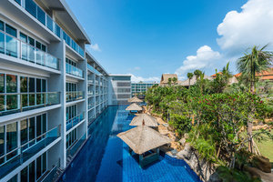 Hotel Mantra Sakala Resort & Beach Club